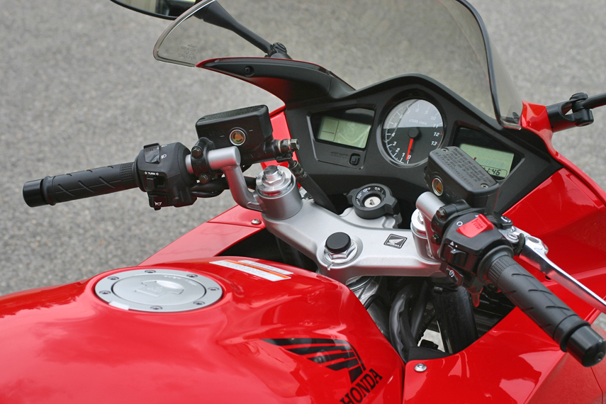 Heli Bar Honda VFR800 20022007